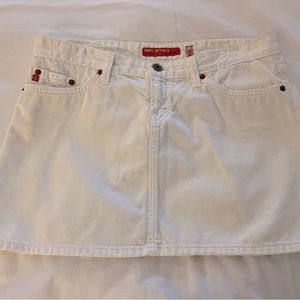 Big star white jean skirt- size 29